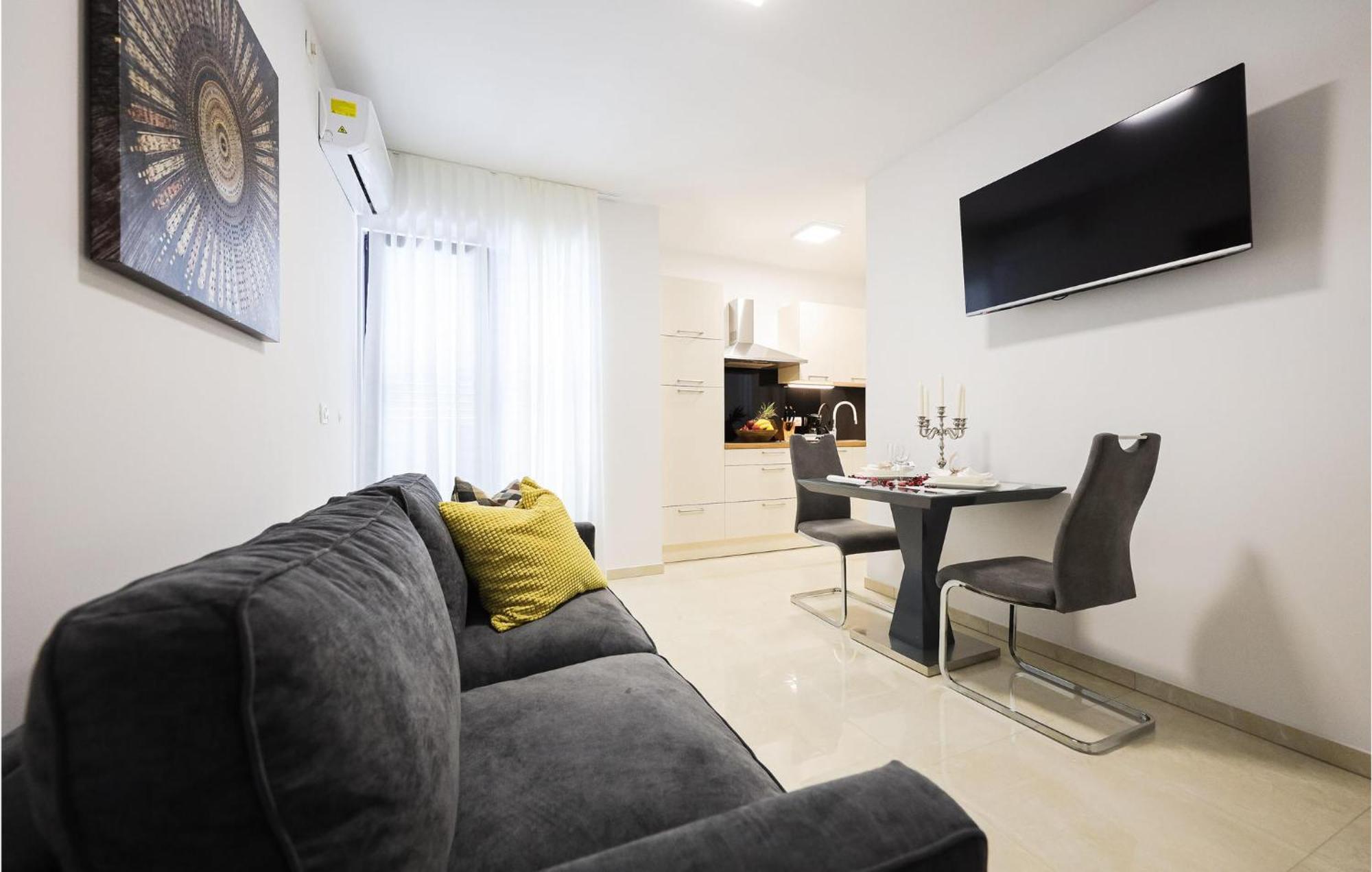 Lovely Apartment In Zadar With Wifi Zewnętrze zdjęcie
